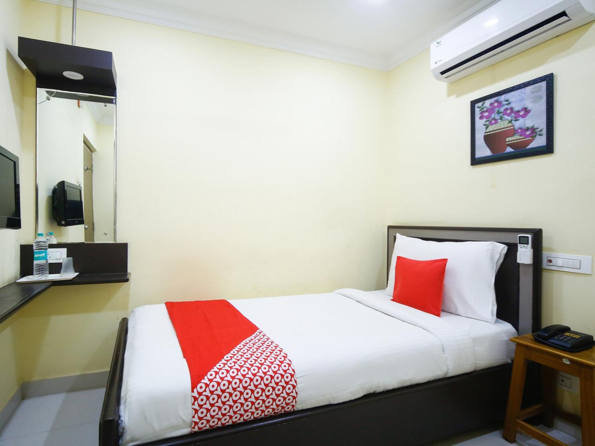 Hotel Salbala Inn - Near Airport Ченнаи Экстерьер фото