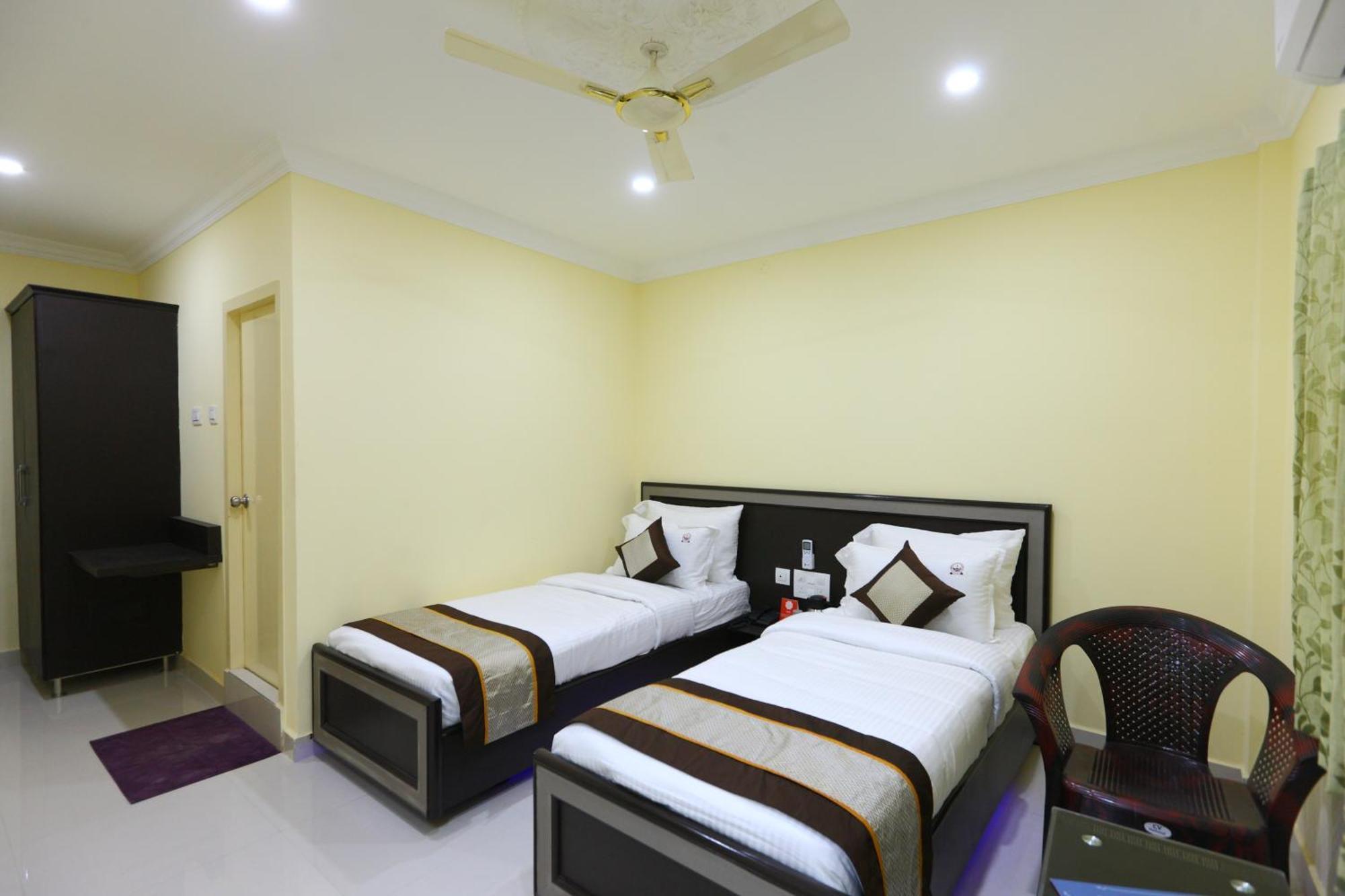 Hotel Salbala Inn - Near Airport Ченнаи Экстерьер фото