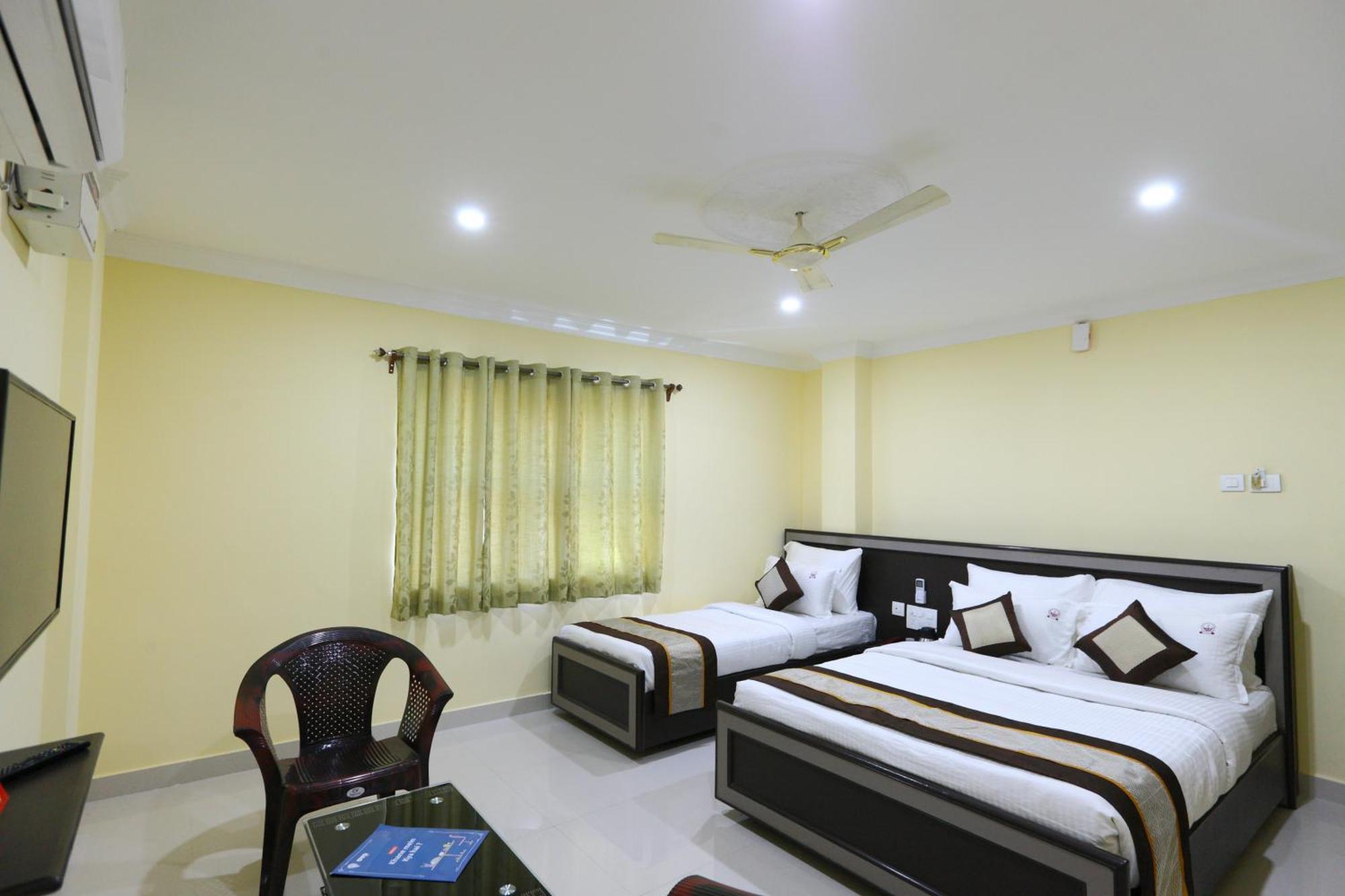 Hotel Salbala Inn - Near Airport Ченнаи Экстерьер фото
